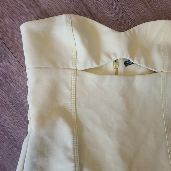 NWT Zara Yellow Strapless Mini Dress with cut outs sz small - Picture 4 of 8